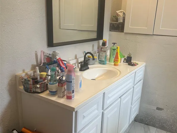 22360 E Martin Rd, Porter, TX 77365