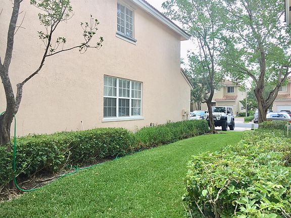 5th image of 3941 NW 92nd Ave
