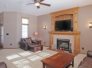 4821 Bovary Ct, Cedar Rapids, IA 52411