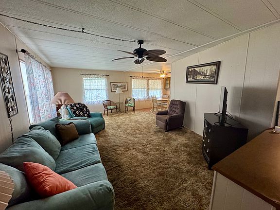 5th image of 143 Parkland Dr