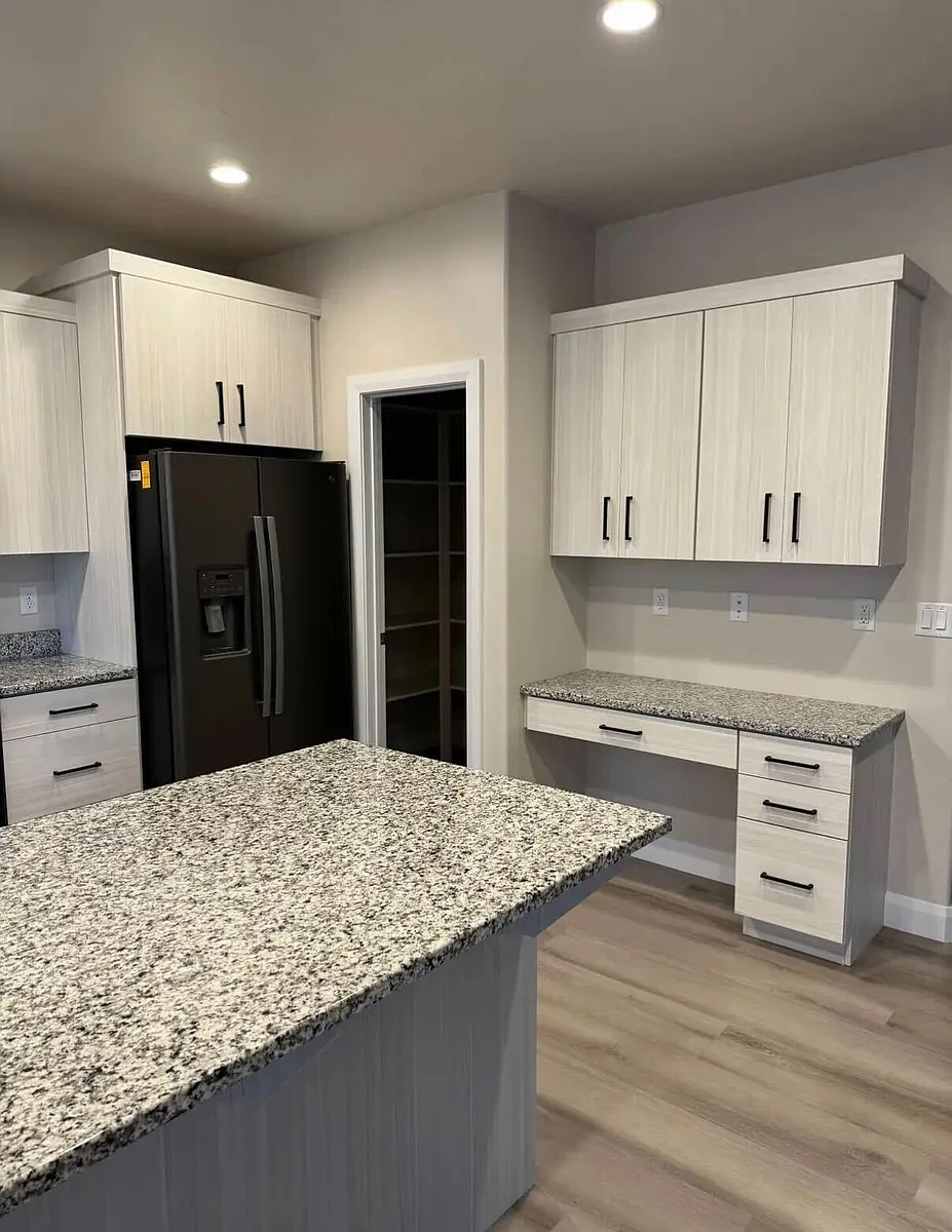 Building Photo - 668 E Fiddlers Cove Dr
