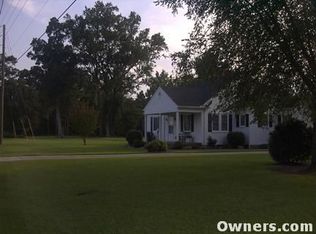 3549 Ivy Rd, Greenville, NC 27858