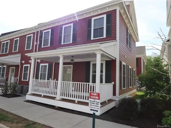 10 Sherwood St, Mansfield, CT 06268