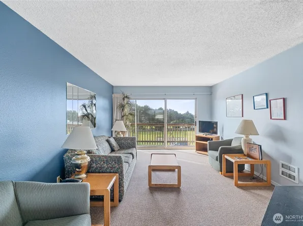 615 Ocean Shores Boulevard NW #303, Ocean Shores, WA 98569