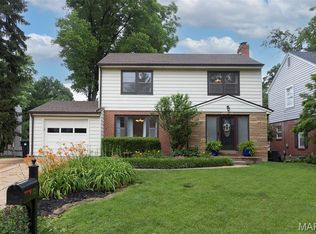 173 Sweetbriar Ln, Saint Louis, MO 63122