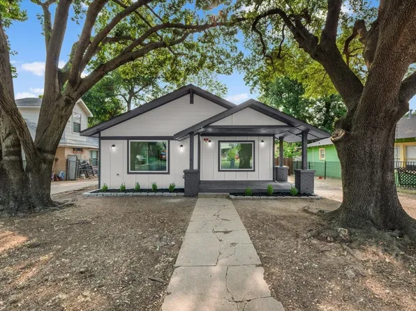 818 S Hollywood Ave, Dallas, TX 75208
