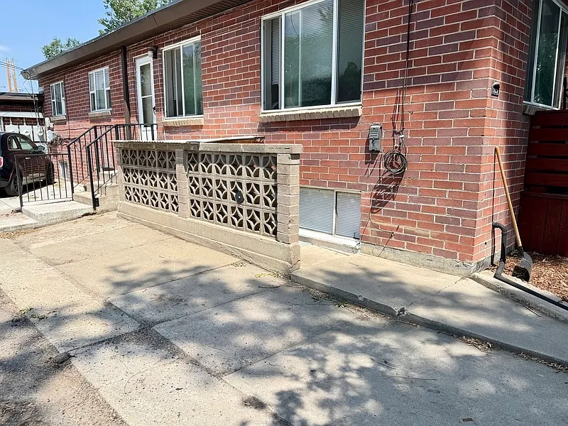 1 bed, 1.0 bath, 650 sqft, $1,000 — Photo 2