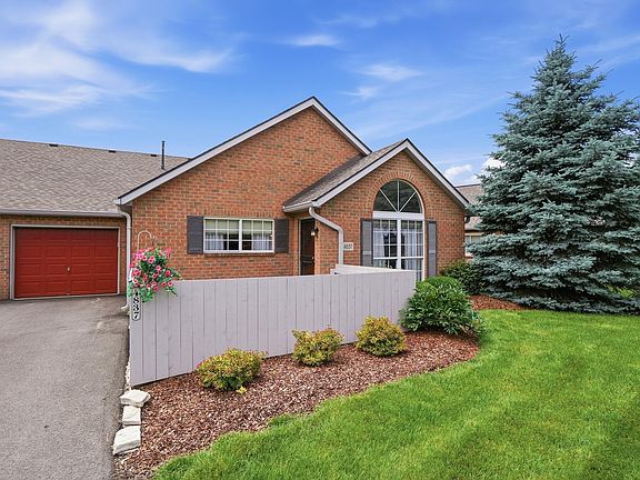 3rd image of 4837 Blendon Park Dr