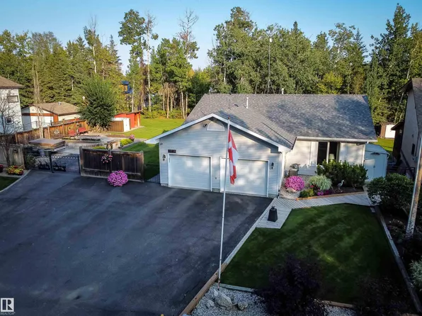 1087 10th St, Ross Haven, AB T0E 1A0