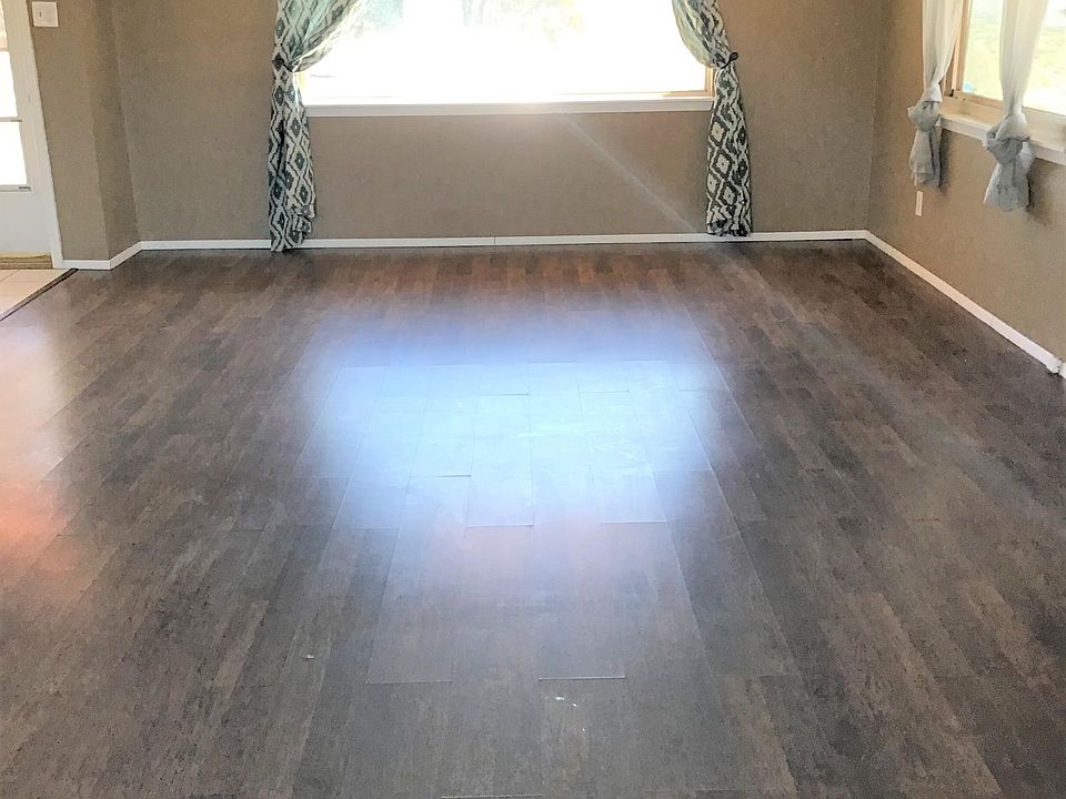 2nd image of 2901 S Bonita Ave