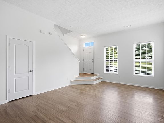 5th image of 1443 Laurel Park Dr