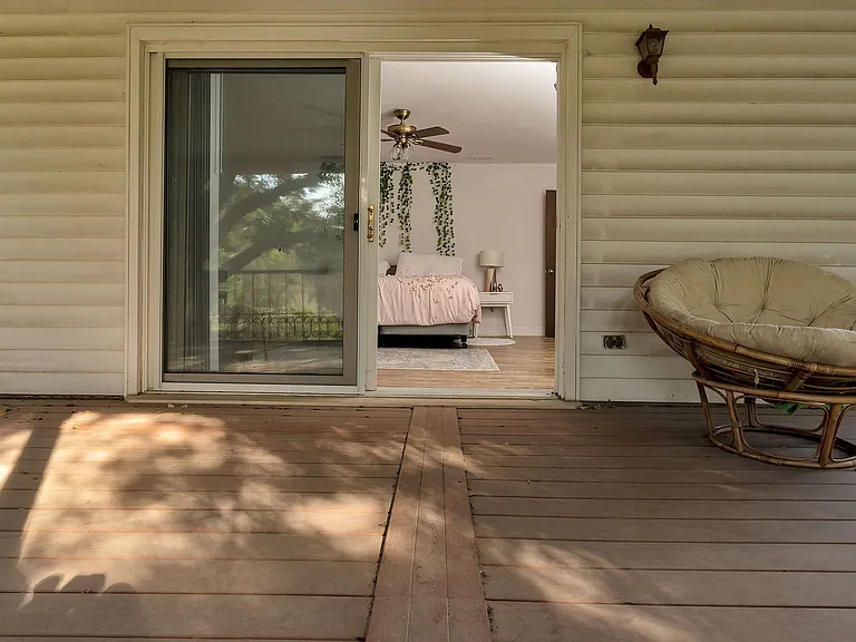 5641 Parkcrest Dr — Photo 25