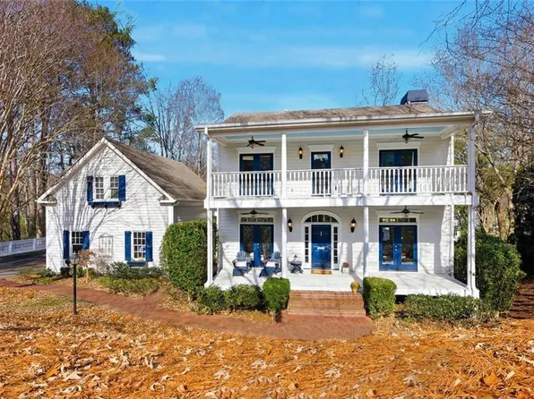 80 Fowler Ave, Roswell, GA 30075