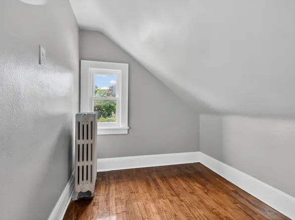 3871 E Hammond Ave #2, Cudahy, WI 53110