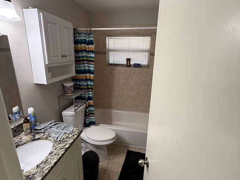 625 Ellsworth St — Photo 16