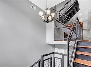 520 N Chester St #1, Baltimore, MD 21205