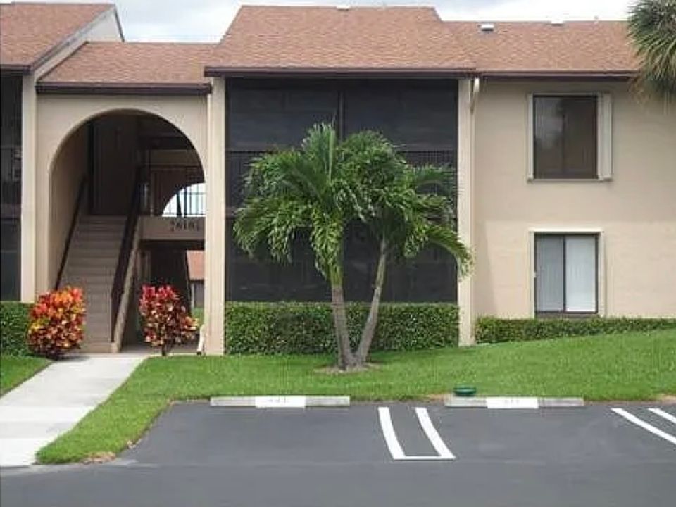 1st image of 618 Sea Pine Way APT C2