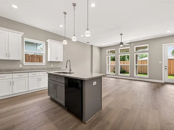 3514 Runnels St #B, Houston, TX 77003