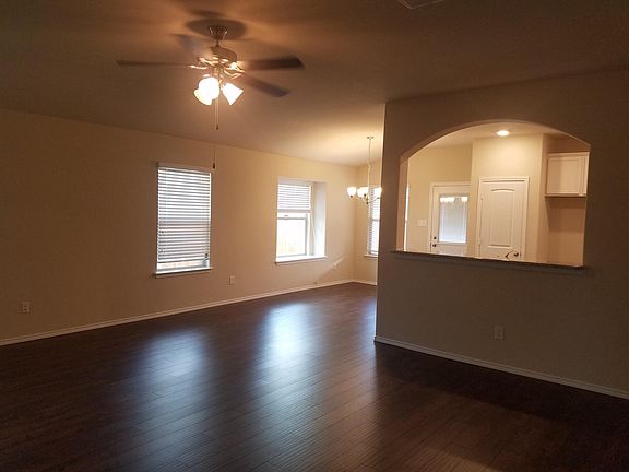 2nd image of 5333 Fenton Ln