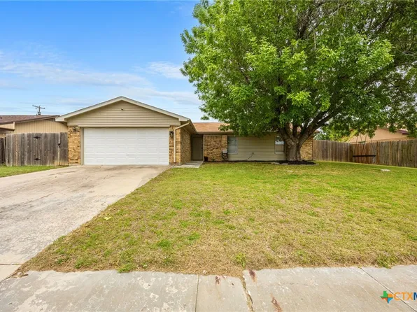 1704 Kenyon St, Killeen, TX 76543