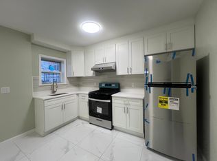 2040 E 28th St FLOOR 1, Brooklyn, NY 11229