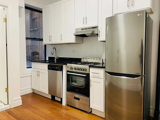 Rented by Corcoran | media 8