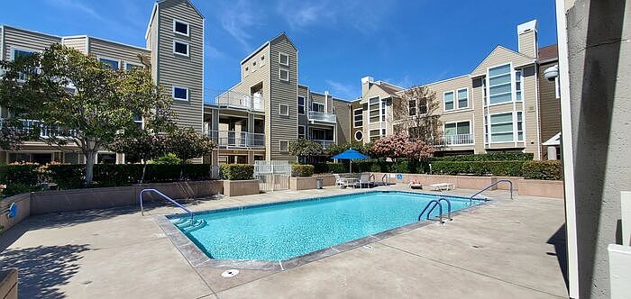 1st image of 400 N 1st St APT 104