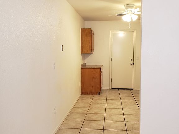 4th image of 3131 E Butler Ave APT 3