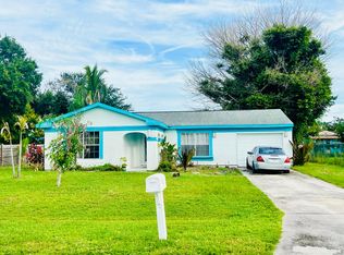 1475 SE Grapeland Avenue, Port St Lucie, FL 34952