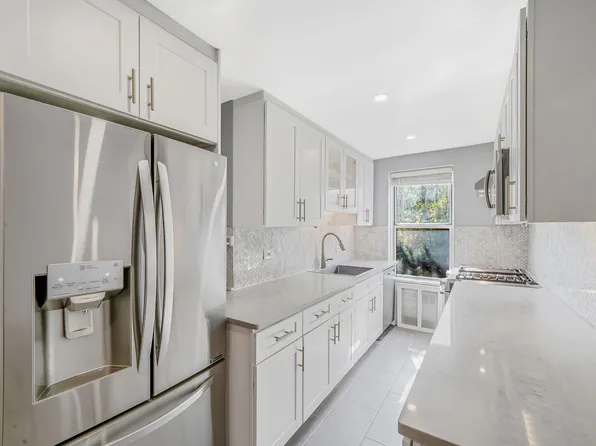 67-12 Yellowstone Boulevard image 1 of 35