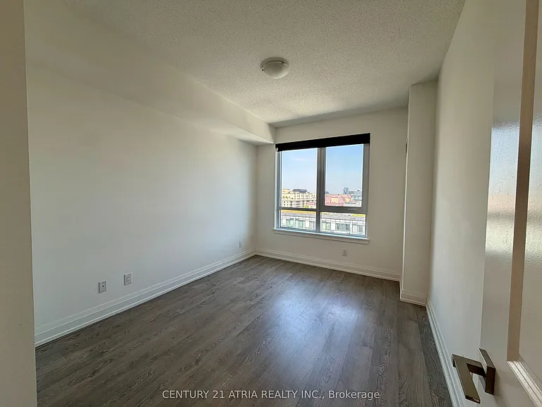 591 Sheppard Ave E #1001 — Photo 9