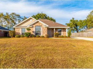 9808 Viking Place Dr, Semmes, AL 36575