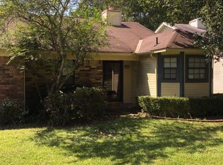 3227 Meriwether Rd, Shreveport, LA 71108