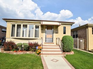 2833 N New England Ave, Chicago, IL