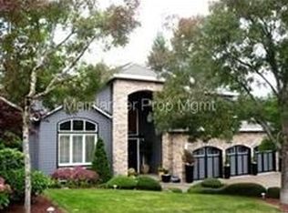 16195 SW Falcon Dr, Beaverton, OR 97007