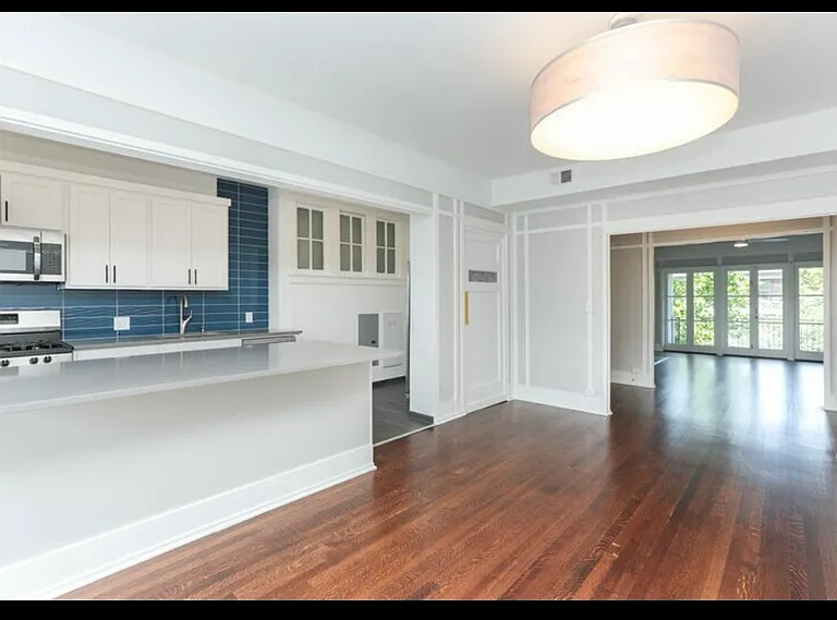 525 Graydon Ave #6 — Photo 4