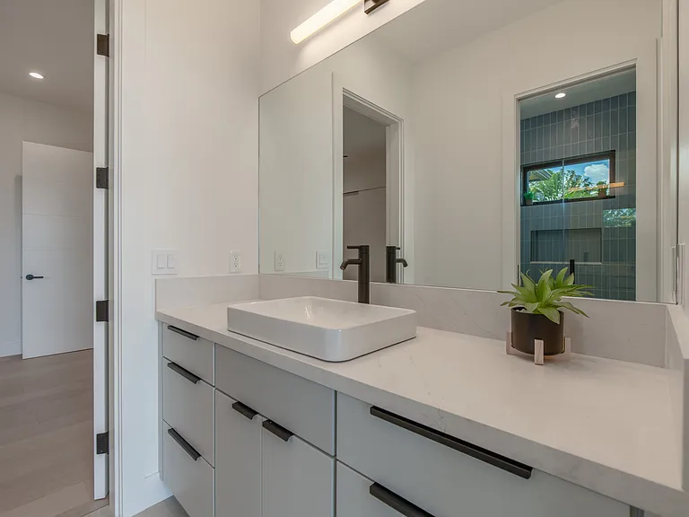 111 Mehana Rd — Photo 21