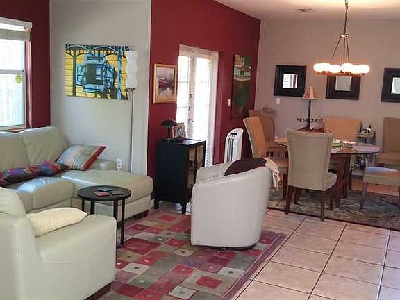 2nd image of 2903 Jackson Ave #12