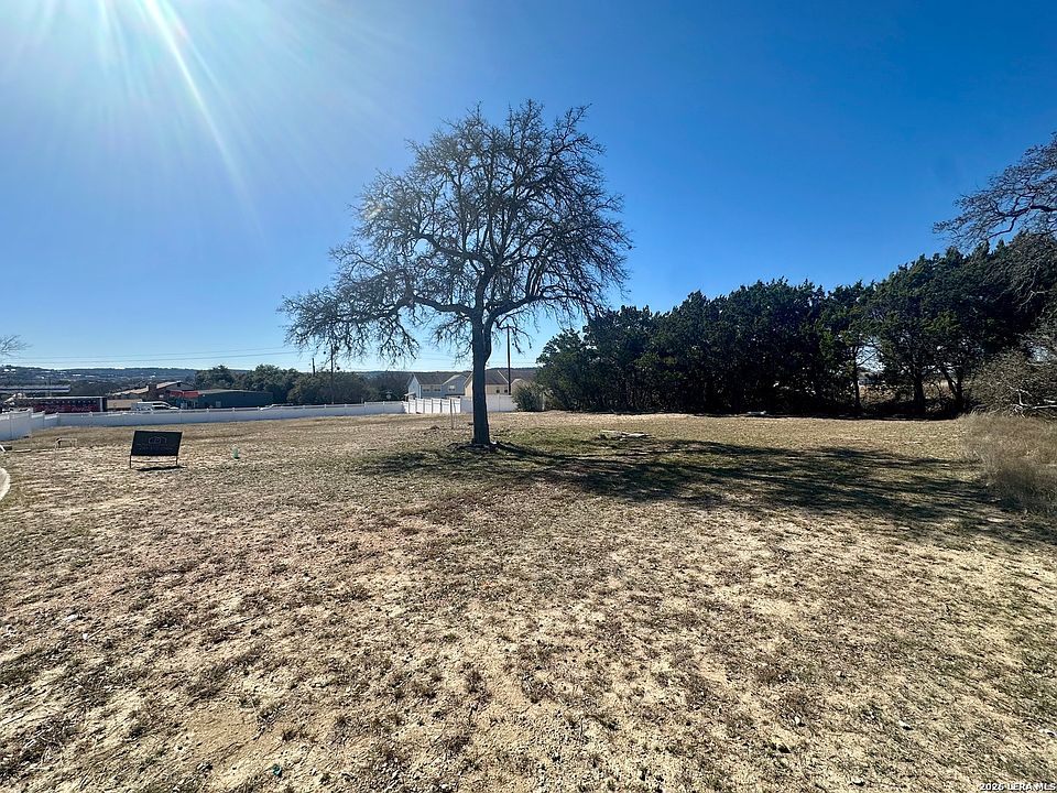 2nd image of 704 N Sendero Ridge Dr. LOT 67