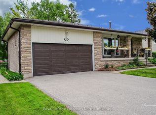 221 John St, Clearview, ON L0M 1S0