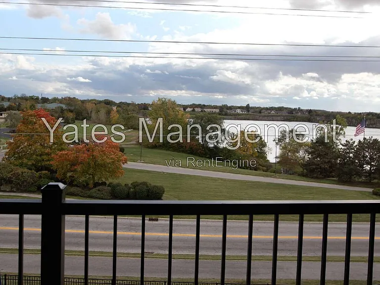 411 W McPherson Ave #203 — Photo 36