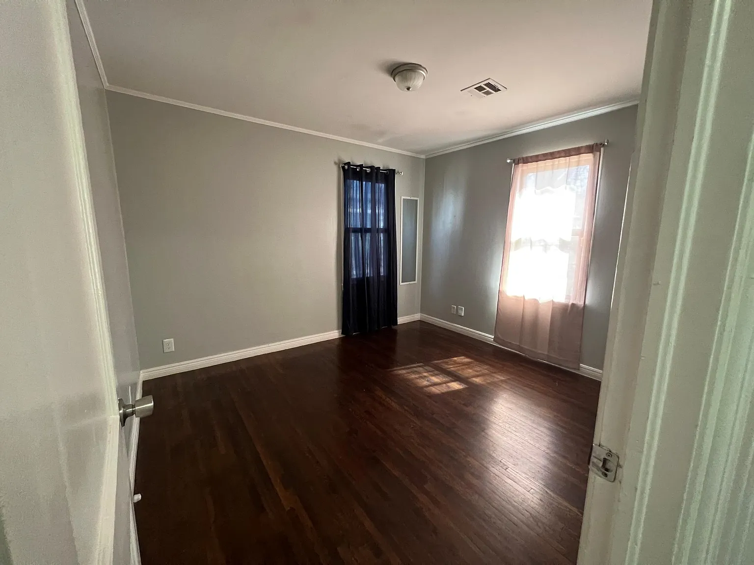 3712 W 42nd Street — Photo 1