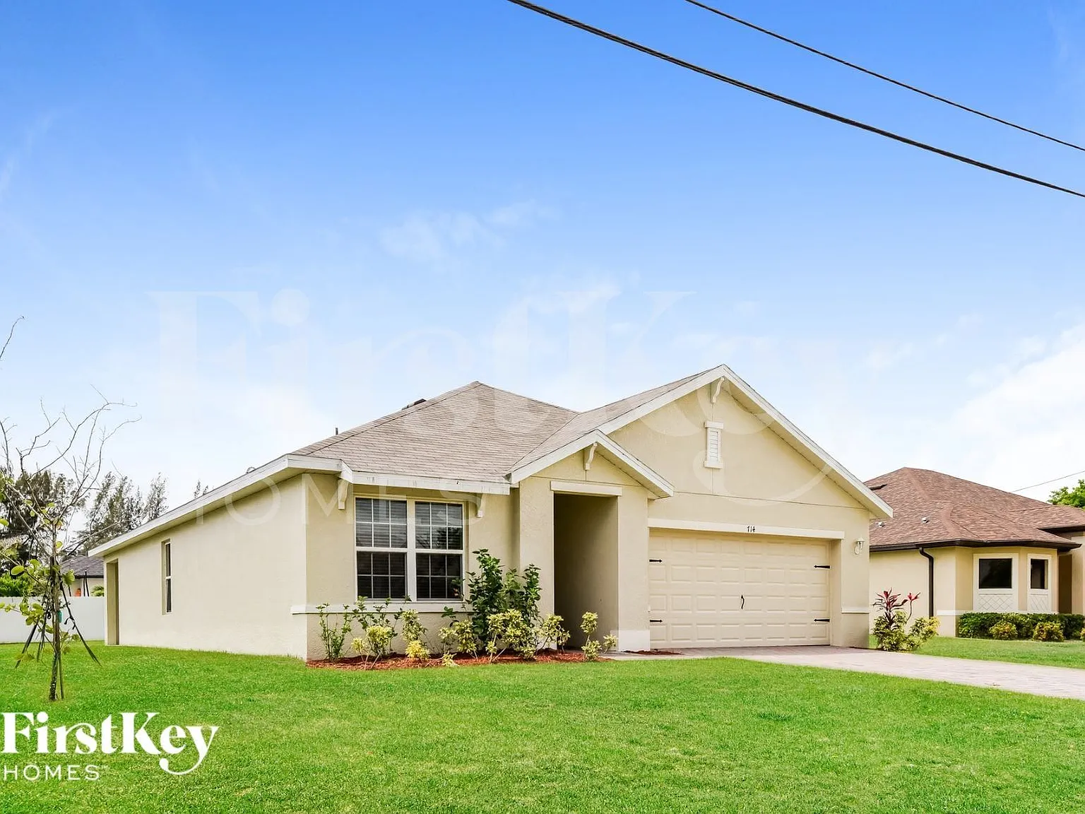 3 bed, 2.0 bath, 1672 sqft, $2,405 — Photo 2