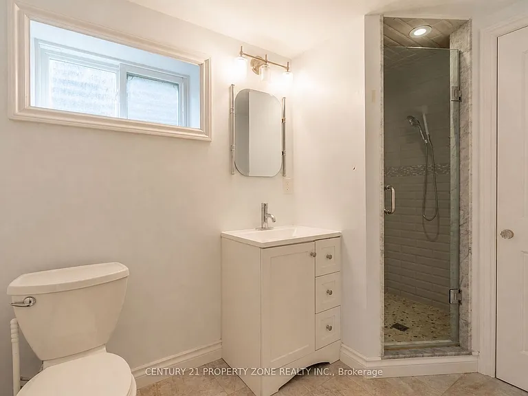 162 Mountainview Rd S #BASEMENT — Photo 8