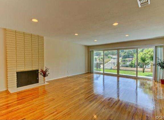 3rd image of 1381 S Lincoln Ave