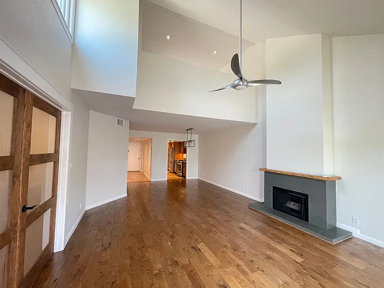 401 E California Blvd #210 — Photo 6