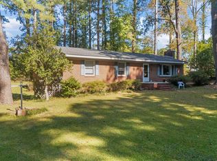 717 Lakeside Dr, Sanford, NC 27330