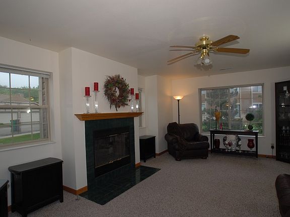 2nd image of N113W16250 Sylvan Cir #1