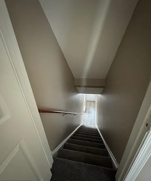 2459 Wentworth Dr — Photo 13