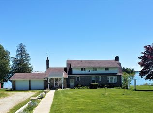331 S Huron St, De Tour Village, MI 49725